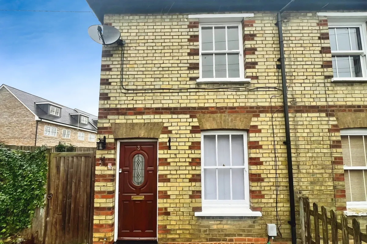 Grove Walk, Hertford