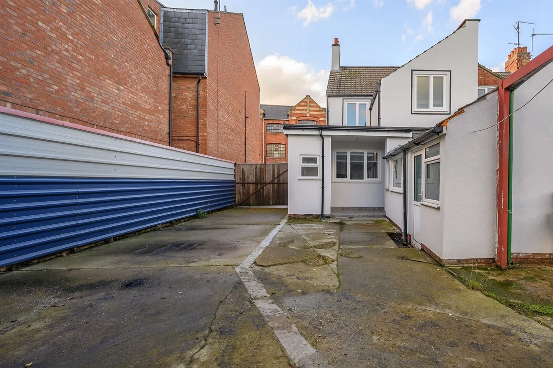 Property photo 9