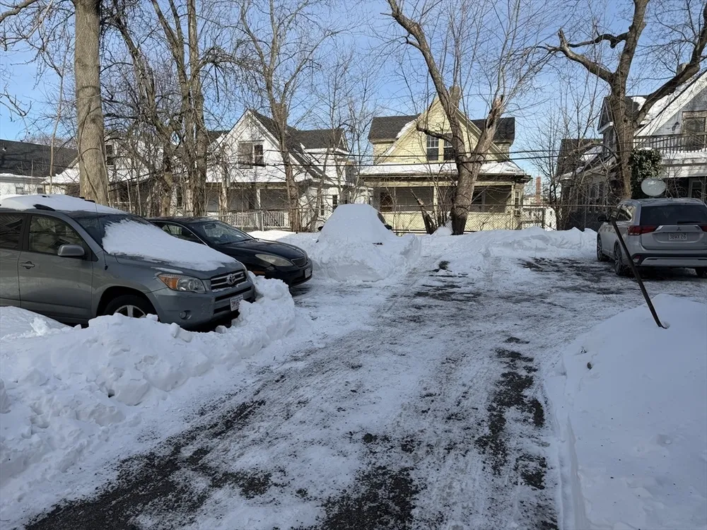 85 Munroe St, Boston, MA 02119