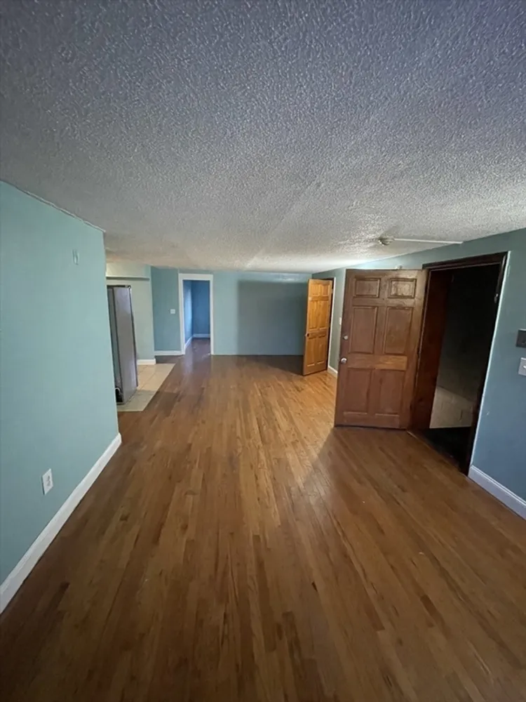 85 Munroe St, Boston, MA 02119