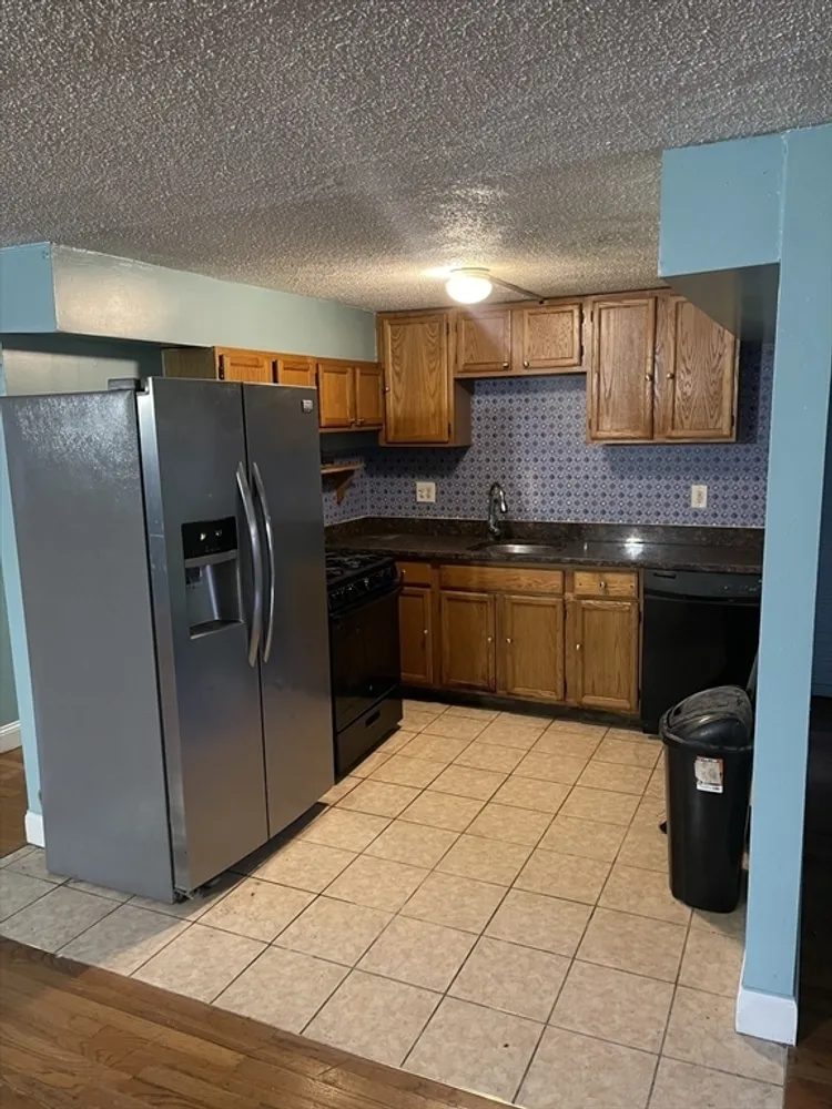 85 Munroe St, Boston, MA 02119