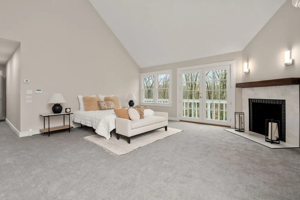 85 Schoolmaster Ln, Dedham, MA 02026