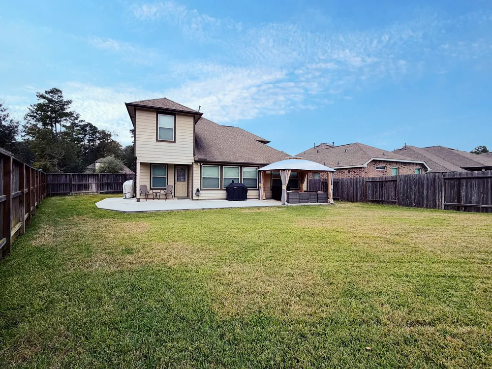 2806 Bretton Woods Dr, Conroe, TX 77301