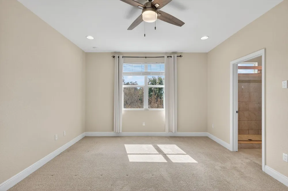 1609 NW Cataluna Circle, Port St Lucie, FL 34986