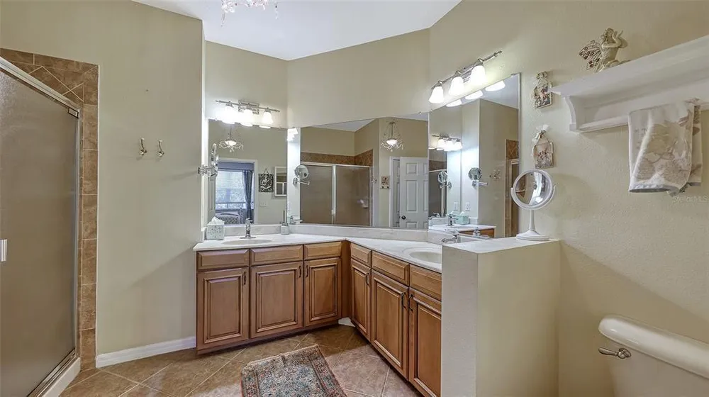 3659 Parkridge Circle, Sarasota, FL 34243
