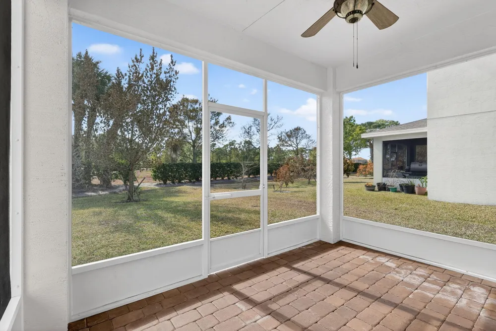 1609 NW Cataluna Circle, Port St Lucie, FL 34986