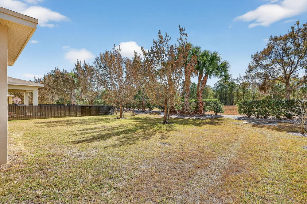 1609 NW Cataluna Circle, Port St Lucie, FL 34986