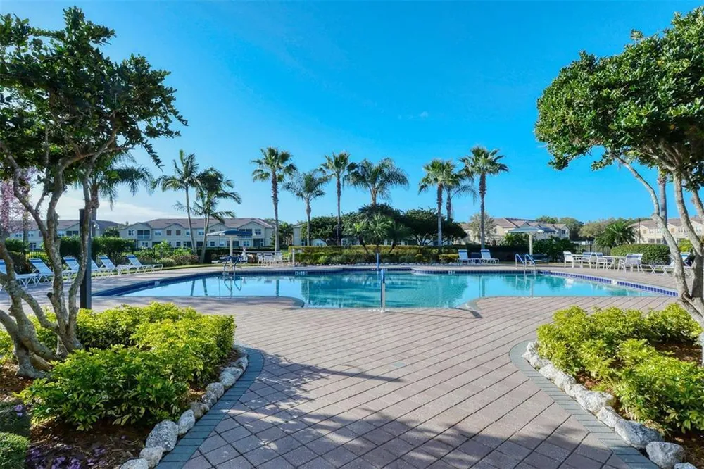 3659 Parkridge Circle, Sarasota, FL 34243