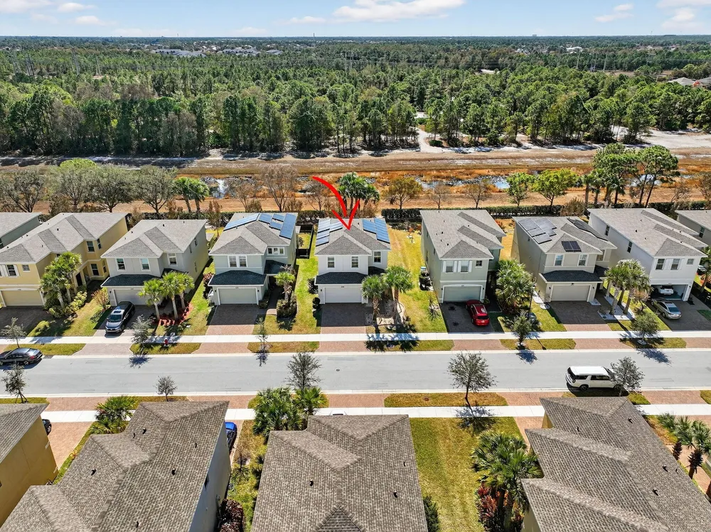 1609 NW Cataluna Circle, Port St Lucie, FL 34986