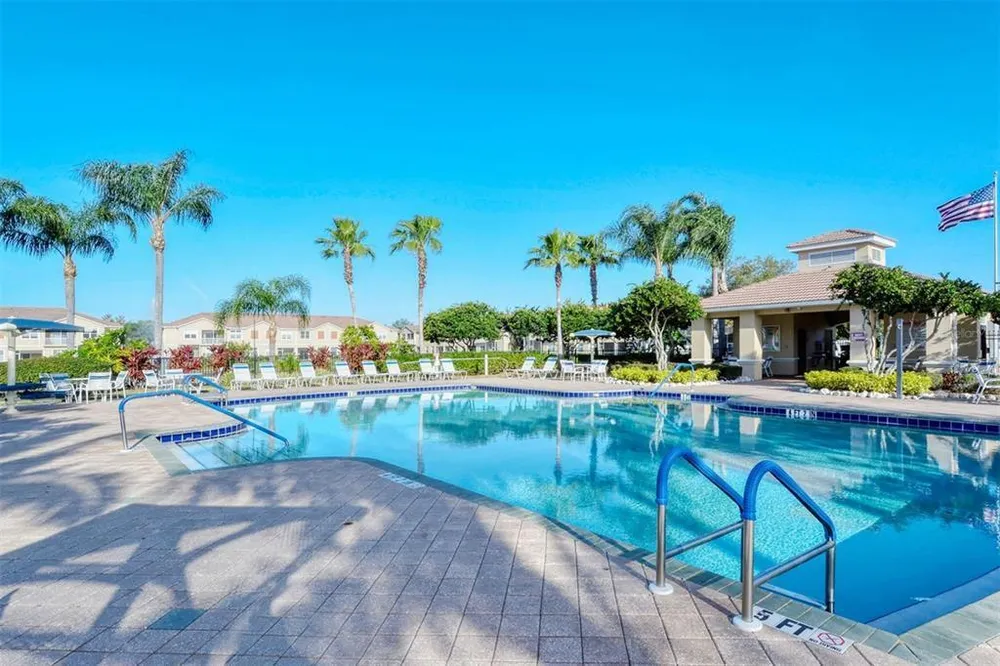 3659 Parkridge Circle, Sarasota, FL 34243