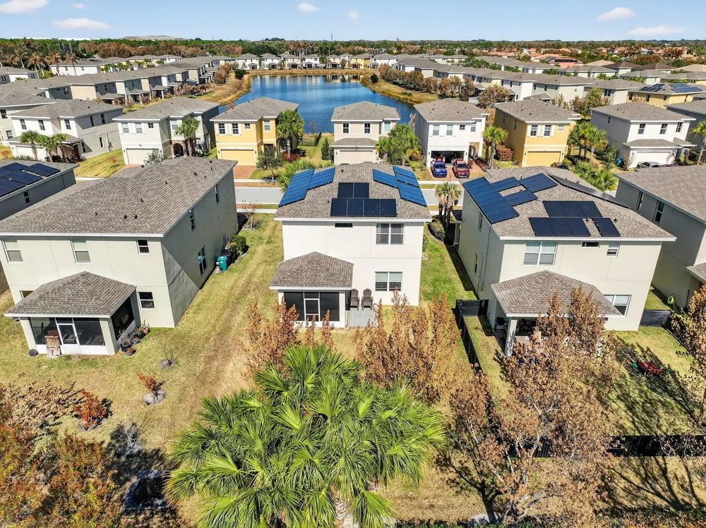 1609 NW Cataluna Circle, Port St Lucie, FL 34986