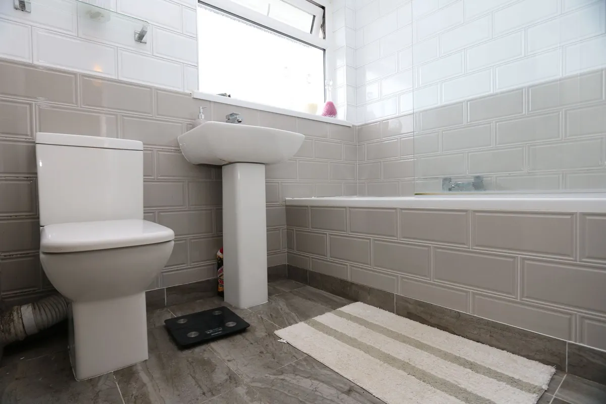 Willow Crescent, Barry, CF63