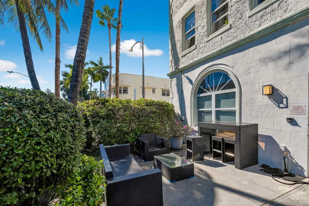 802 Euclid Ave, Miami Beach, FL 33139