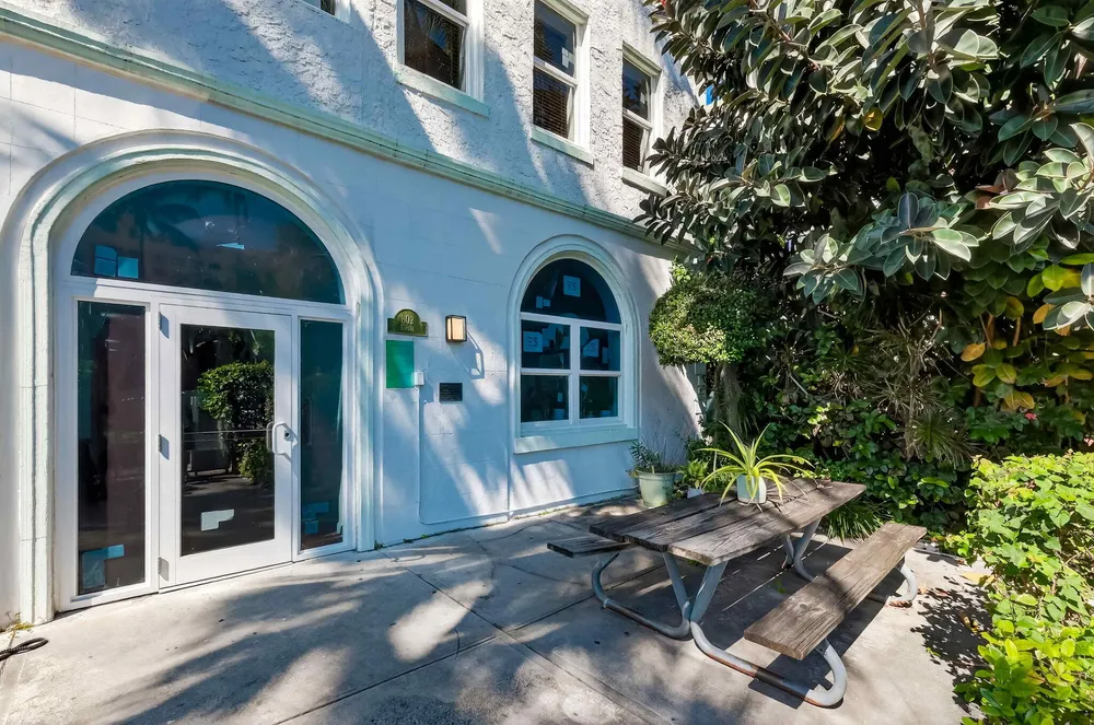 802 Euclid Ave, Miami Beach, FL 33139