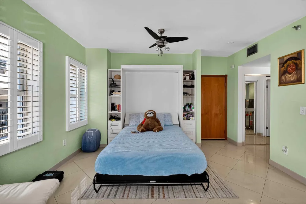 802 Euclid Ave, Miami Beach, FL 33139