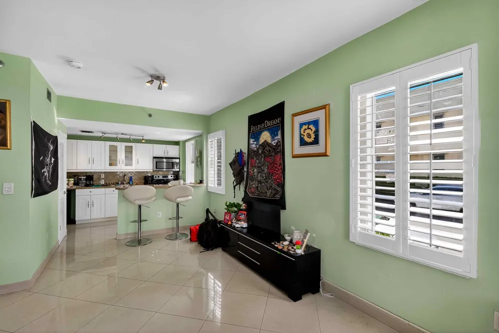 802 Euclid Ave, Miami Beach, FL 33139