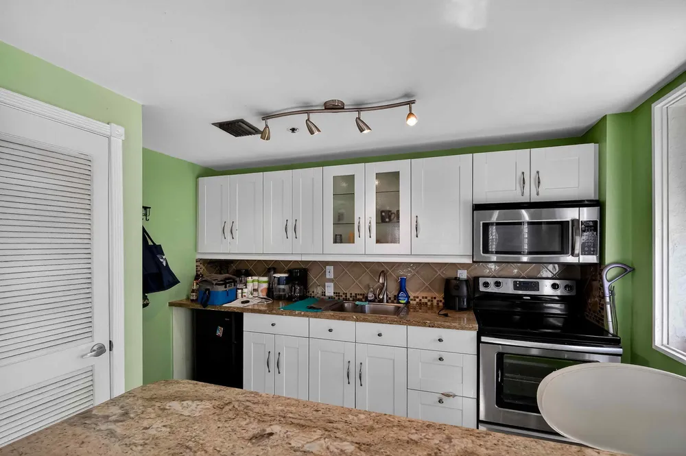 802 Euclid Ave, Miami Beach, FL 33139
