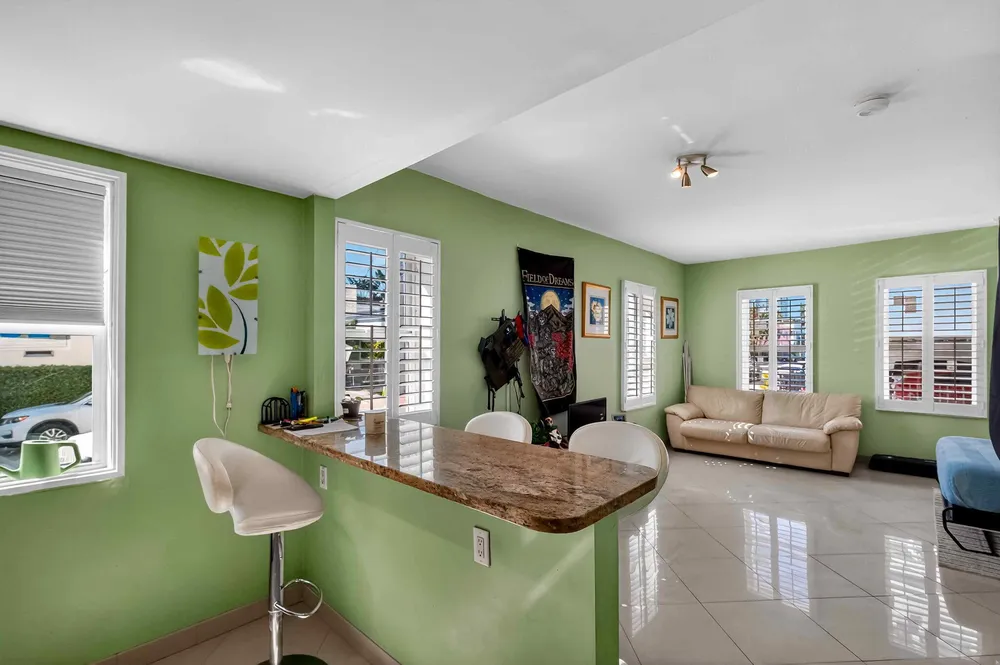 802 Euclid Ave, Miami Beach, FL 33139