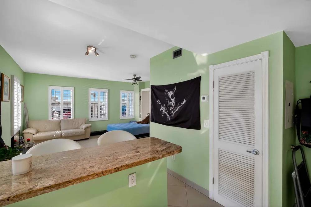 802 Euclid Ave, Miami Beach, FL 33139