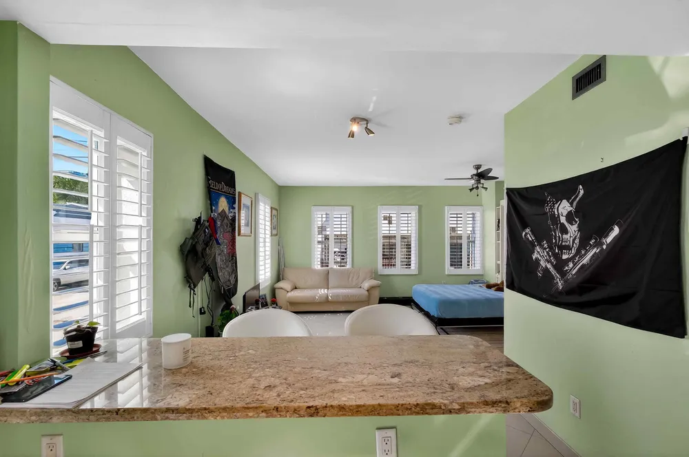 802 Euclid Ave, Miami Beach, FL 33139