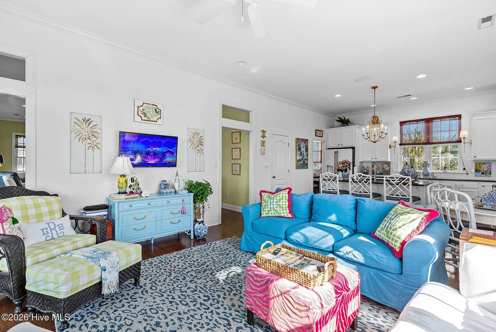 8308 Lakeview Dr, Wilmington, NC 28412