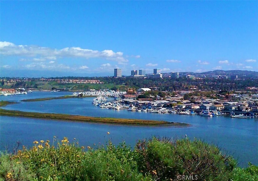 118 Yorktown, Newport Beach, CA 92660