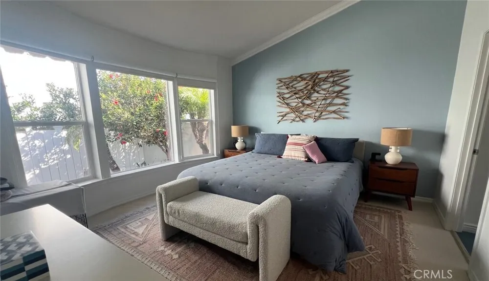 118 Yorktown, Newport Beach, CA 92660