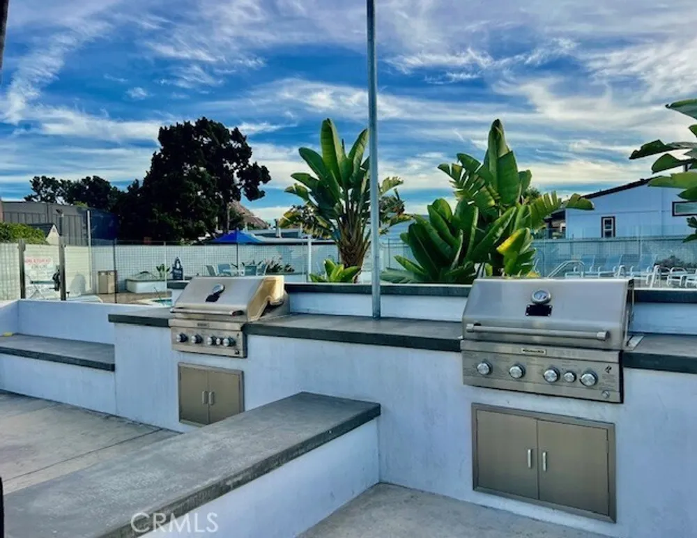 118 Yorktown, Newport Beach, CA 92660