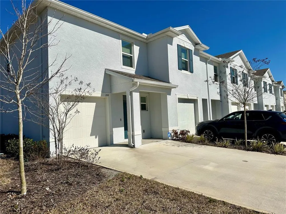 244 Reena Dr, Daytona Beach, FL 32117