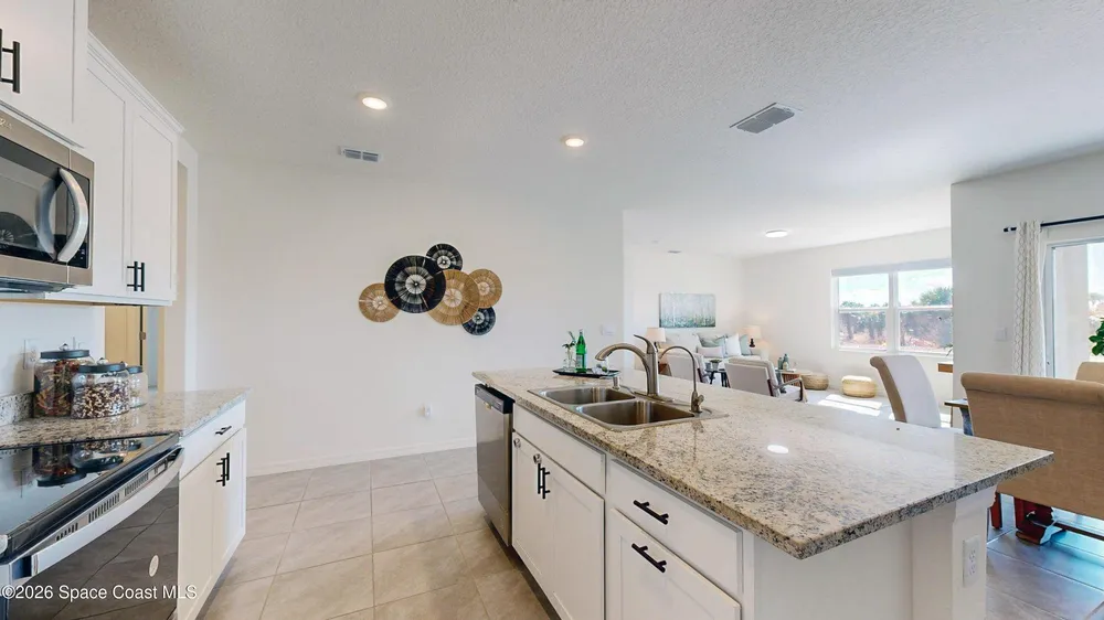 5017 Barr St, Melbourne, FL 32904