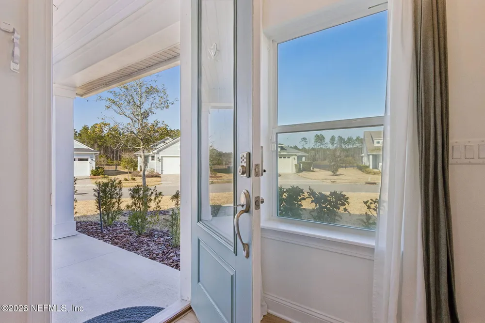 290 Creekmore Dr, St Augustine, FL 32092
