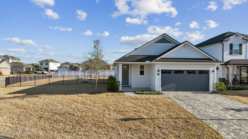 290 Creekmore Dr, St Augustine, FL 32092