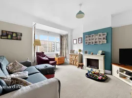 Grove Road, Mitcham thumb 2