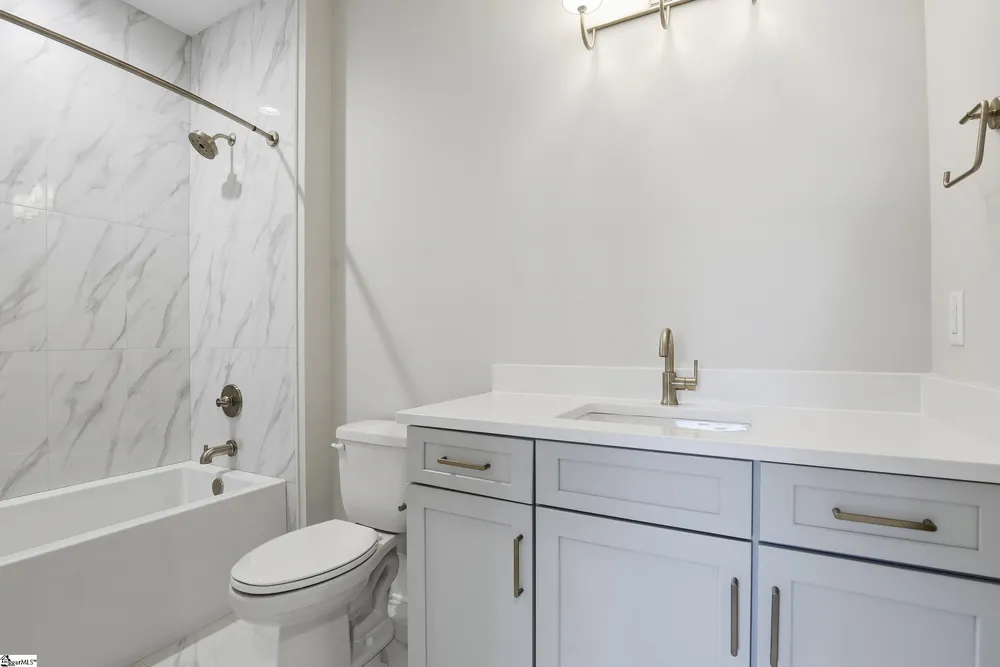 72 McNeil Ct, Greenville, SC 29609