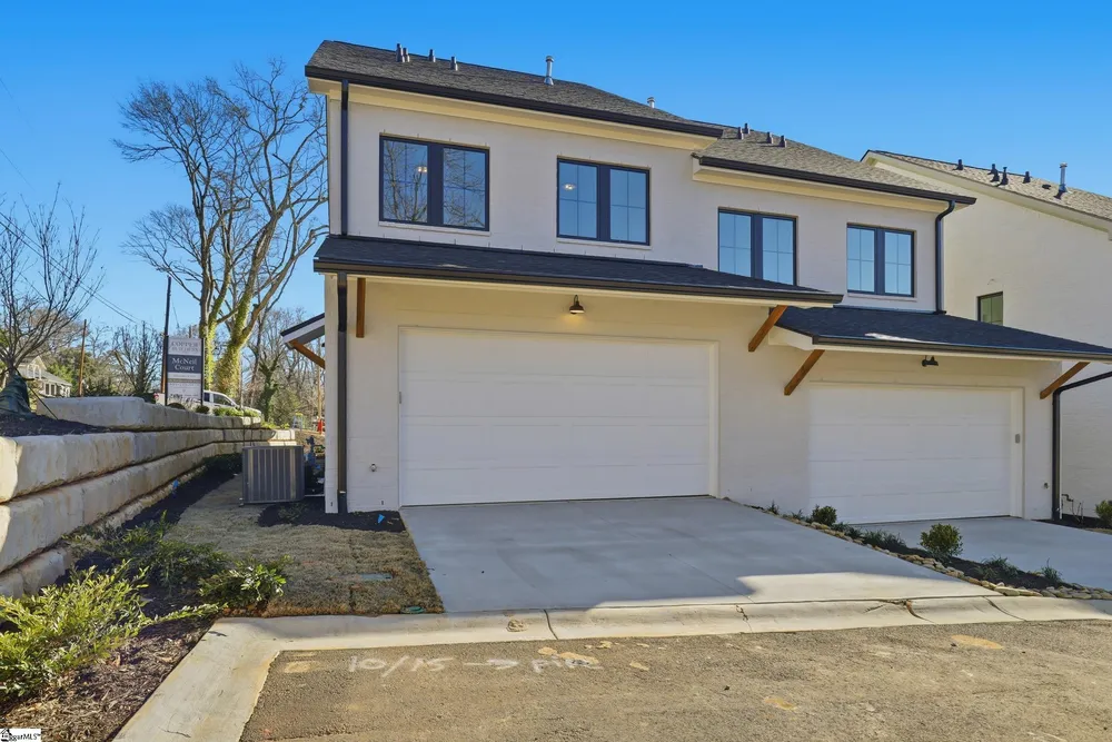 72 McNeil Ct, Greenville, SC 29609