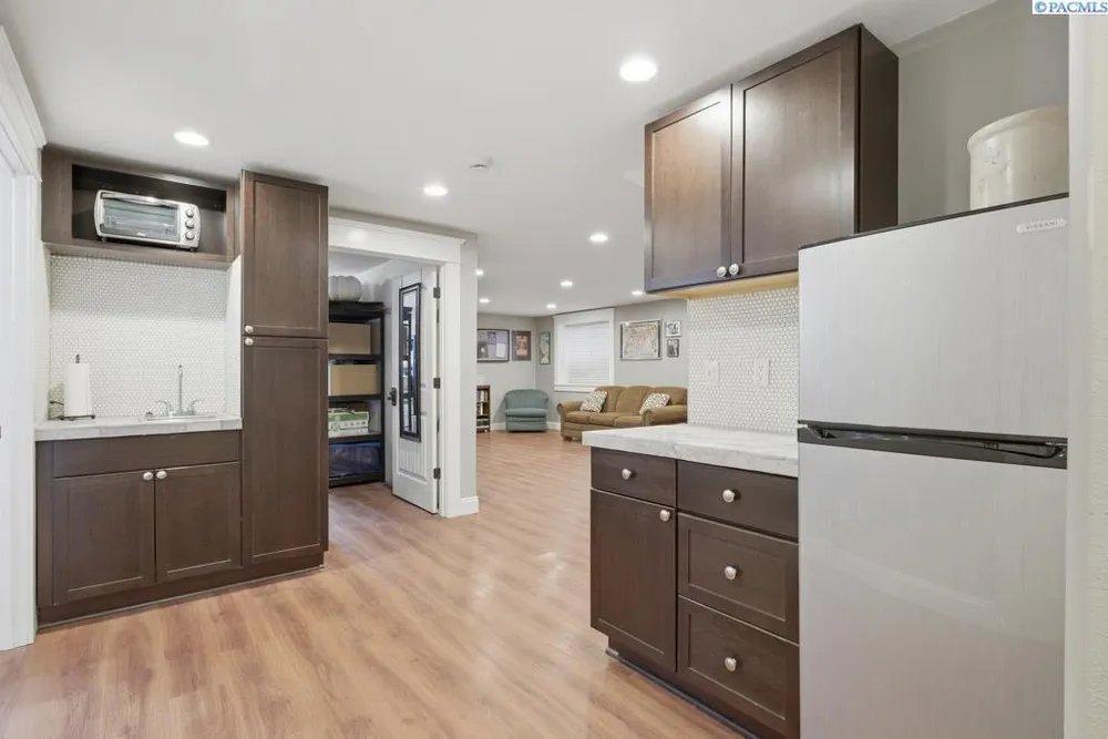1027 SW Ryan Ct, Pullman, WA 99163