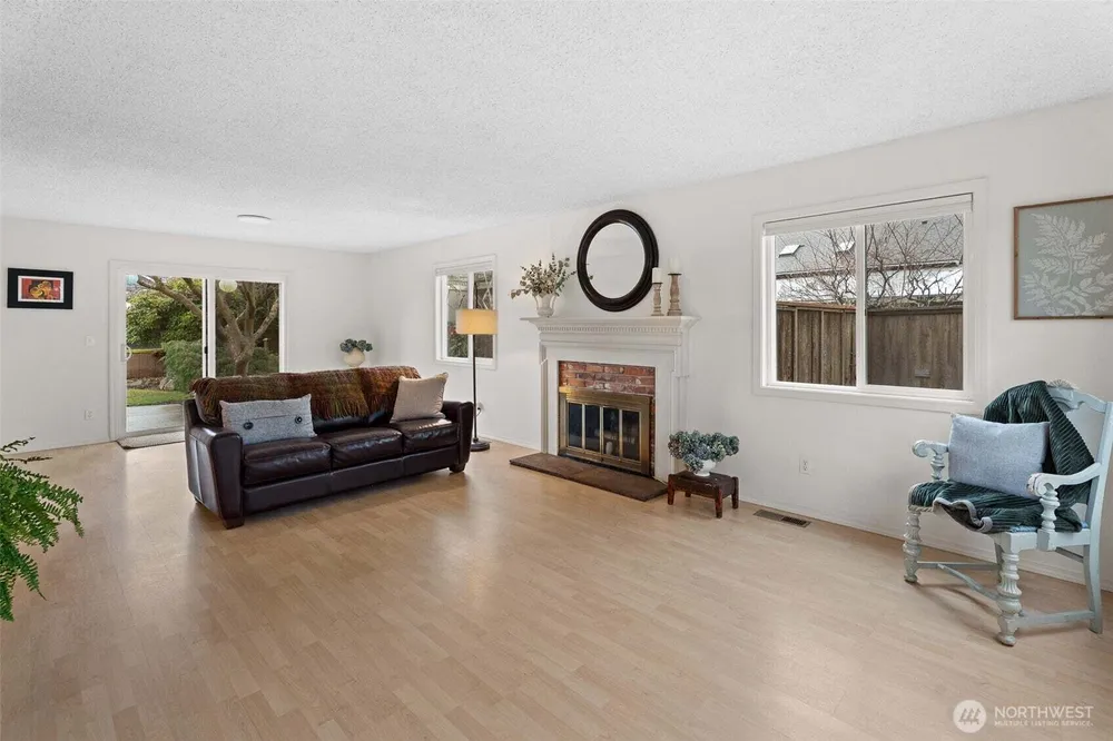 9 Elliott Ave N, Wenatchee, WA 98801