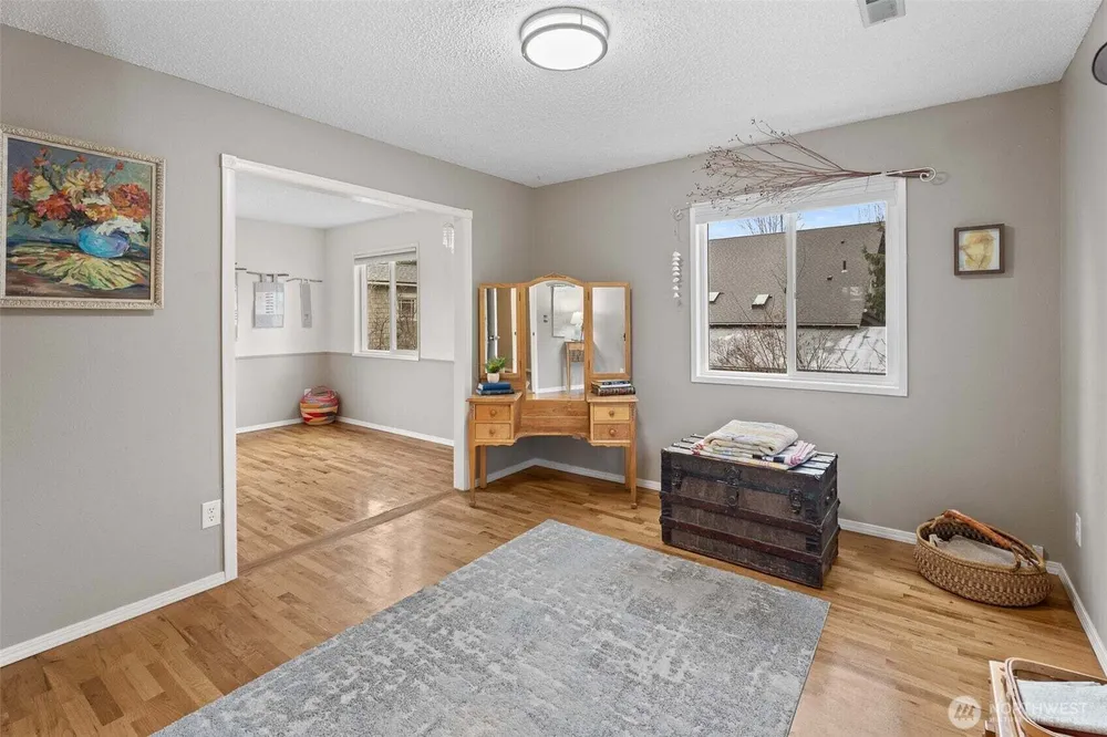 9 Elliott Ave N, Wenatchee, WA 98801