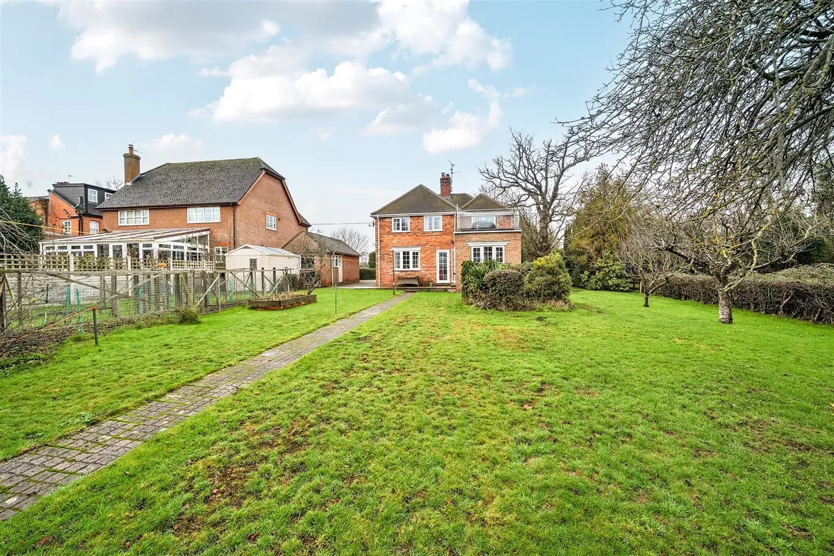 Rickman Close, Arborfield Cross, Reading