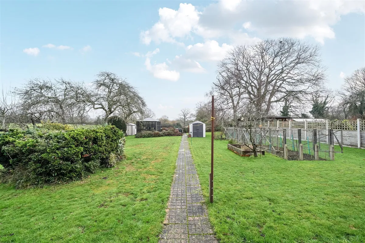 Rickman Close, Arborfield Cross, Reading