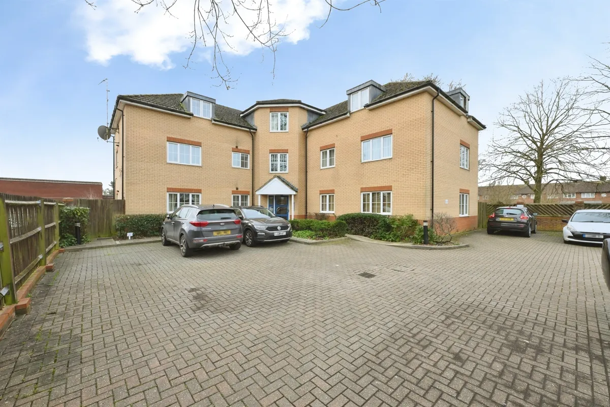 Howlands, Welwyn Garden City