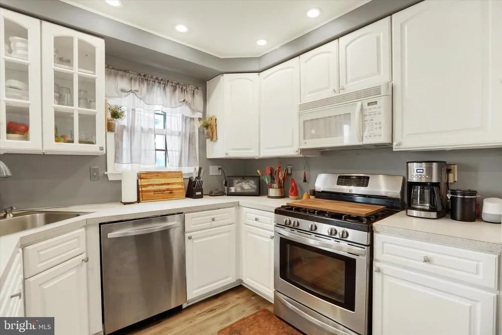 2140 Old Lincoln Hwy, Langhorne, PA 19047