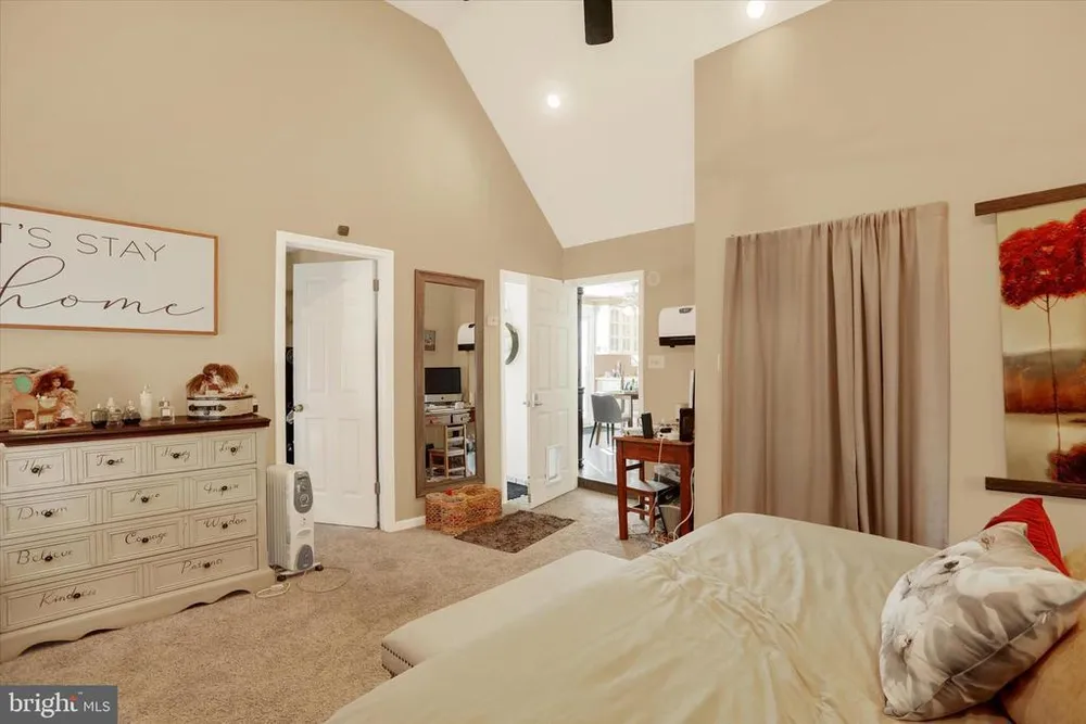 2140 Old Lincoln Hwy, Langhorne, PA 19047
