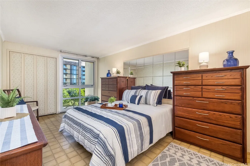 1350 Ala Moana Blvd, Honolulu, HI 96814
