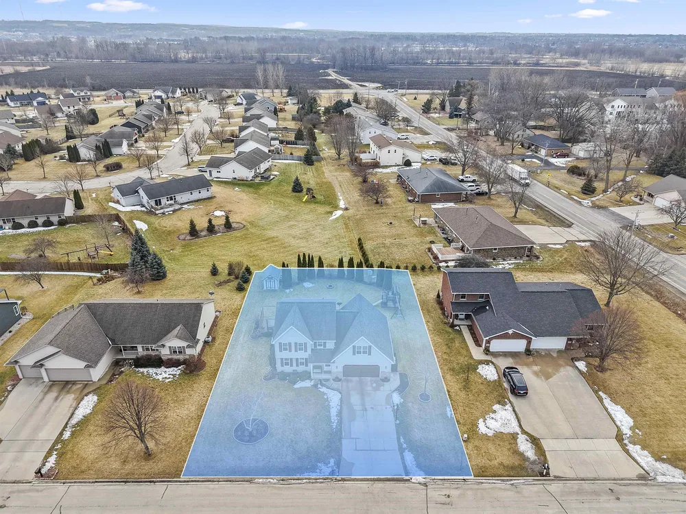 1536 Van Rd, Green Bay, WI 54311