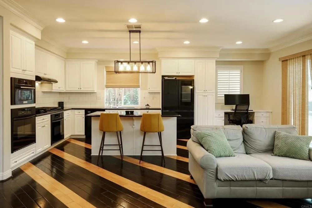 1595 Quiet Trail Dr, Chula Vista, CA 91915