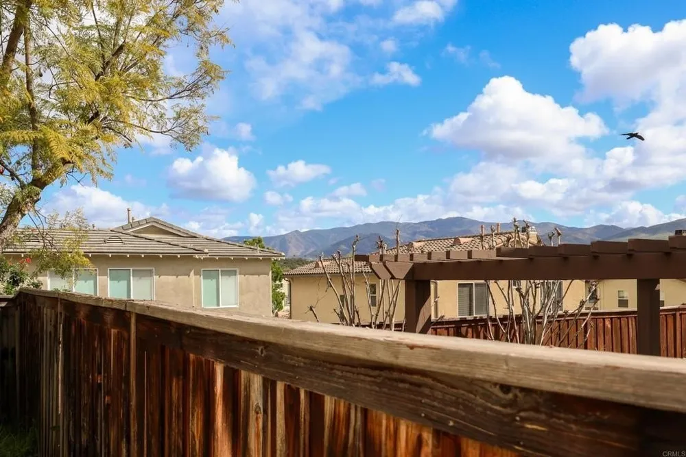 1595 Quiet Trail Dr, Chula Vista, CA 91915