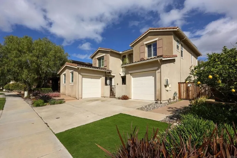 1595 Quiet Trail Dr, Chula Vista, CA 91915