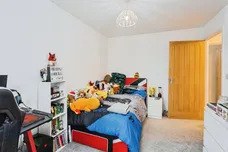 Larkspur Drive, Burgess Hill