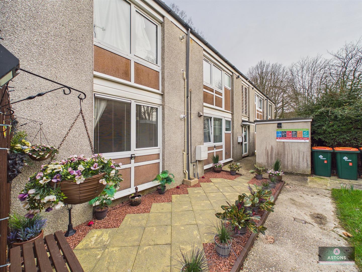 Warnham Road, Furnace Green Image 1